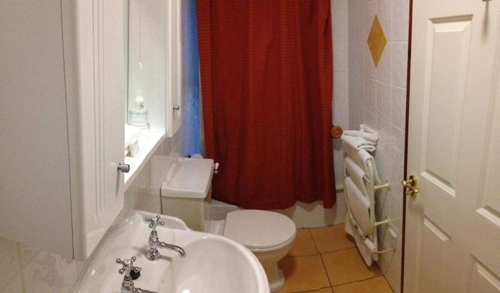 Virginia'S Guesthouse Kenmare Zimmer foto